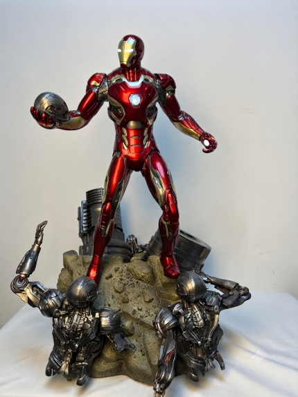 Marvel Iron Man MK45 Full Body Statue Glowing Collectible Action Figure 58cm